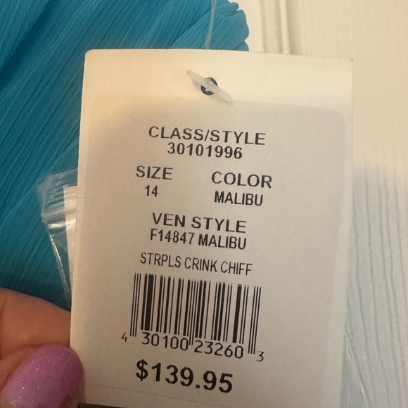 David’s Bridal Chic Strapless Crinkle Chiffon Dress - Picture 3 of 4